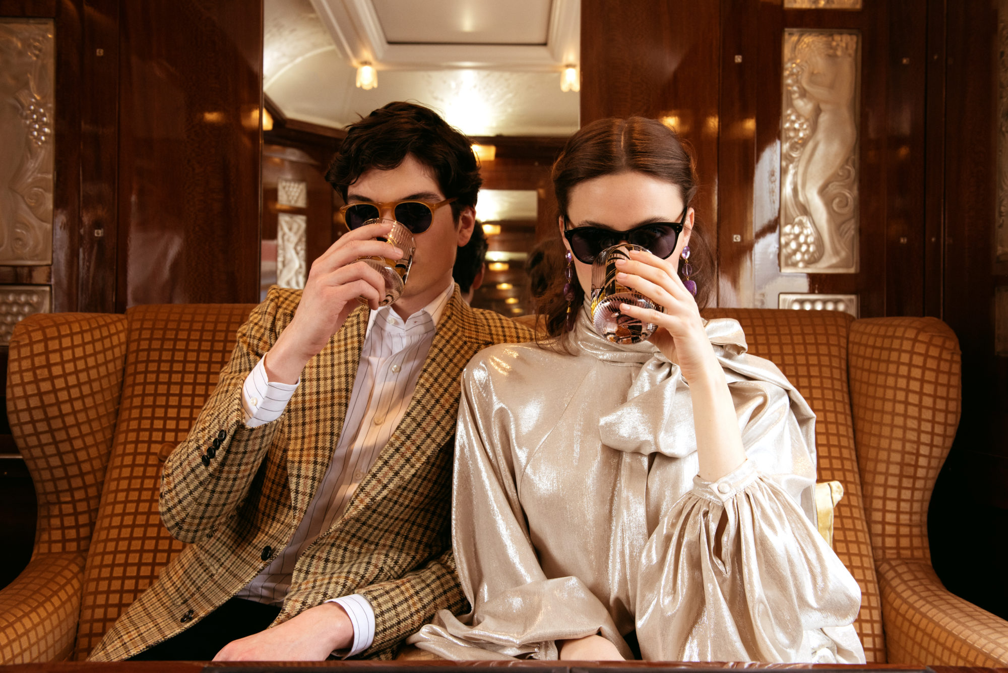 Look_5-810